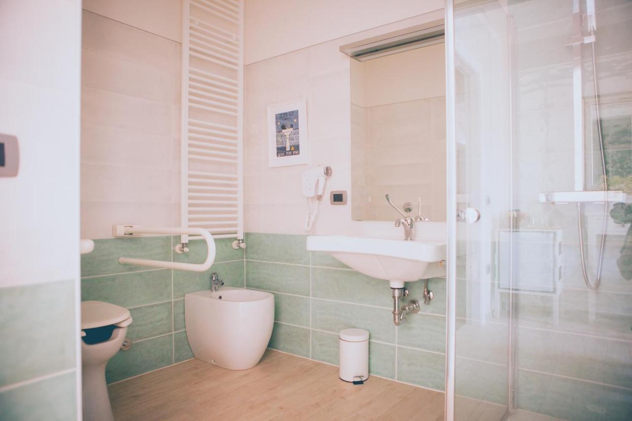 Bed and Breakfast Al Gattosaggio Montecarlo Exterior foto