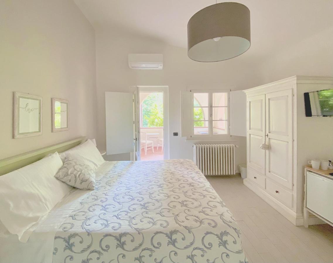 Bed and Breakfast Al Gattosaggio Montecarlo Exterior foto